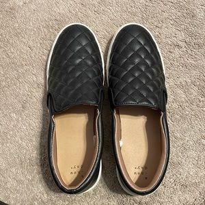 A New Day black slip on shoes size 9.5